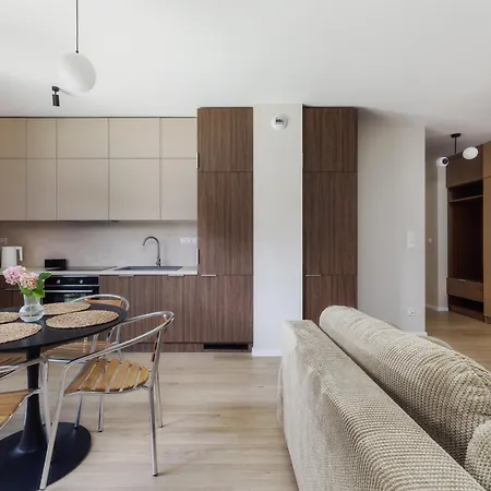 Dabie Apartment With Parking Max 2000 Kg Krakow Exterior photo